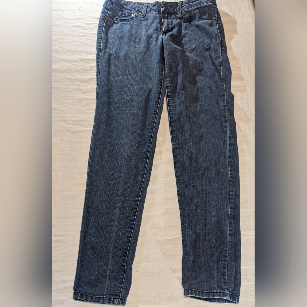 Domaine Brand  Jeans